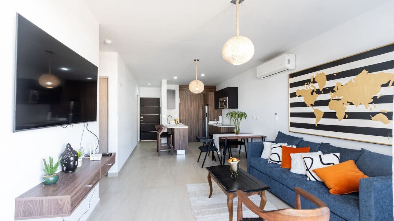 Photo of Livingroom in Cerritos