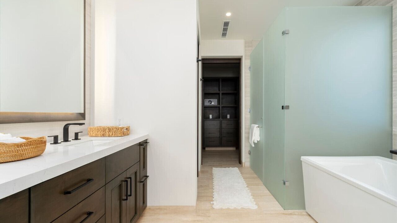 Photo of Bathroom in Sunset Beach