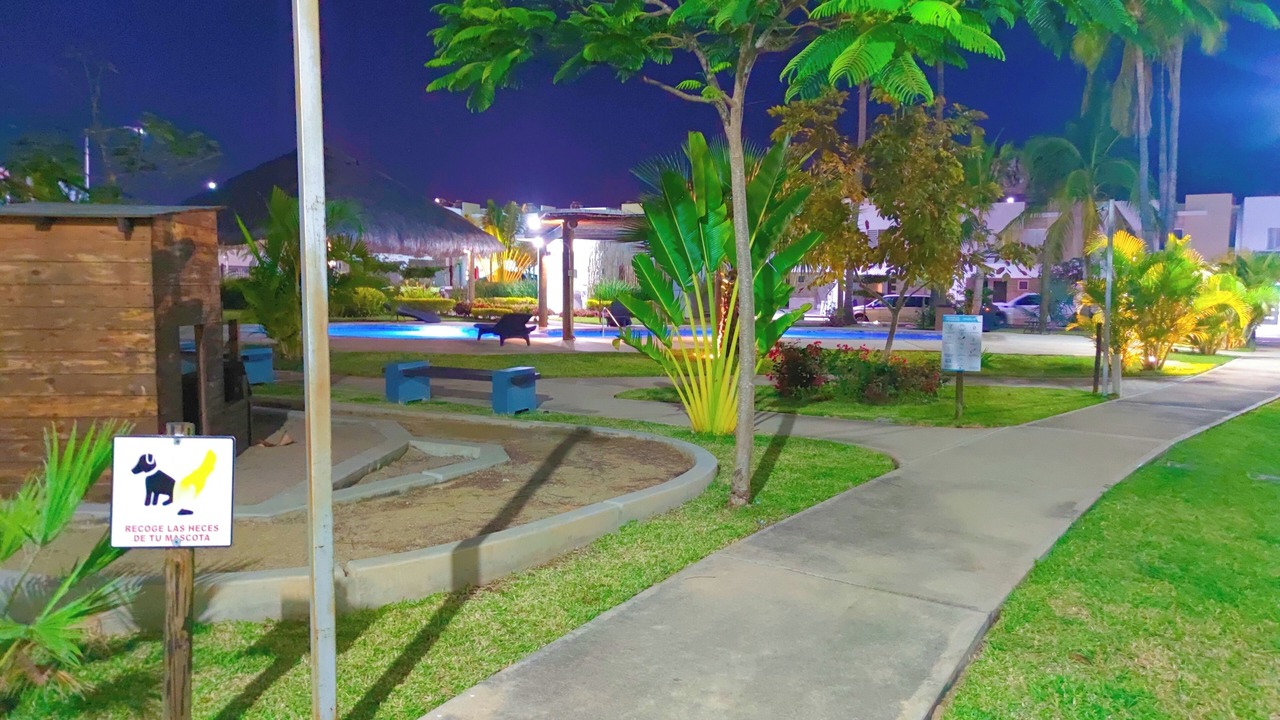 Photo of Outdoor in Cerritos