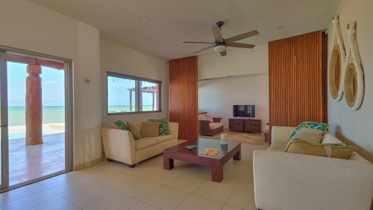 Photo of Livingroom in Chicxulub Puerto