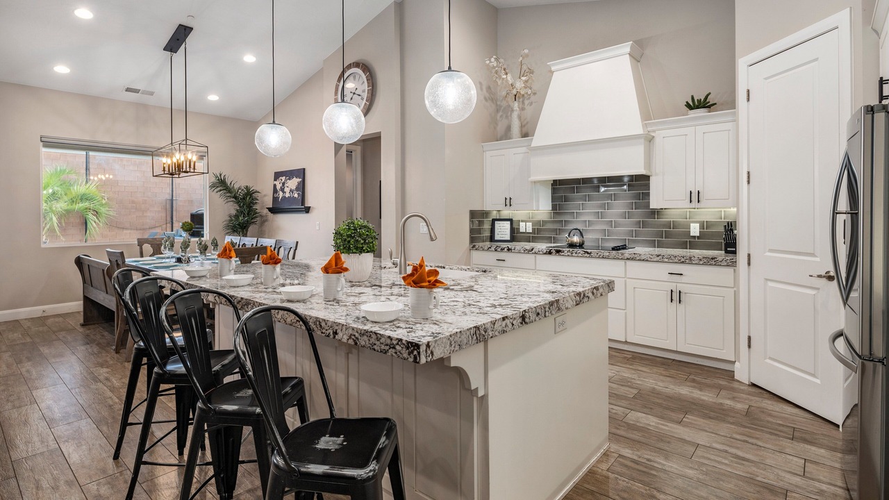 Photo of Kitchen in Hurricane