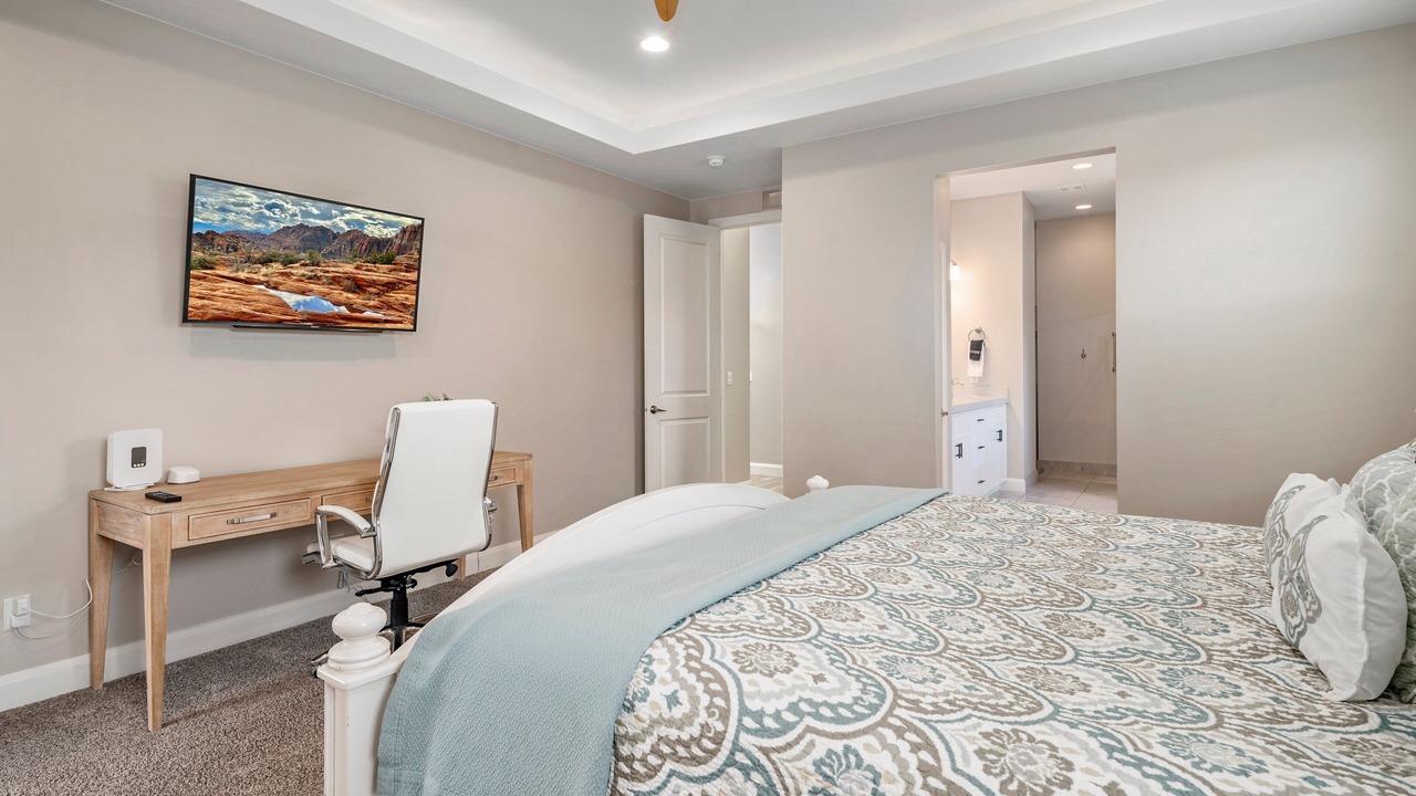 Photo of Bedroom in Hurricane