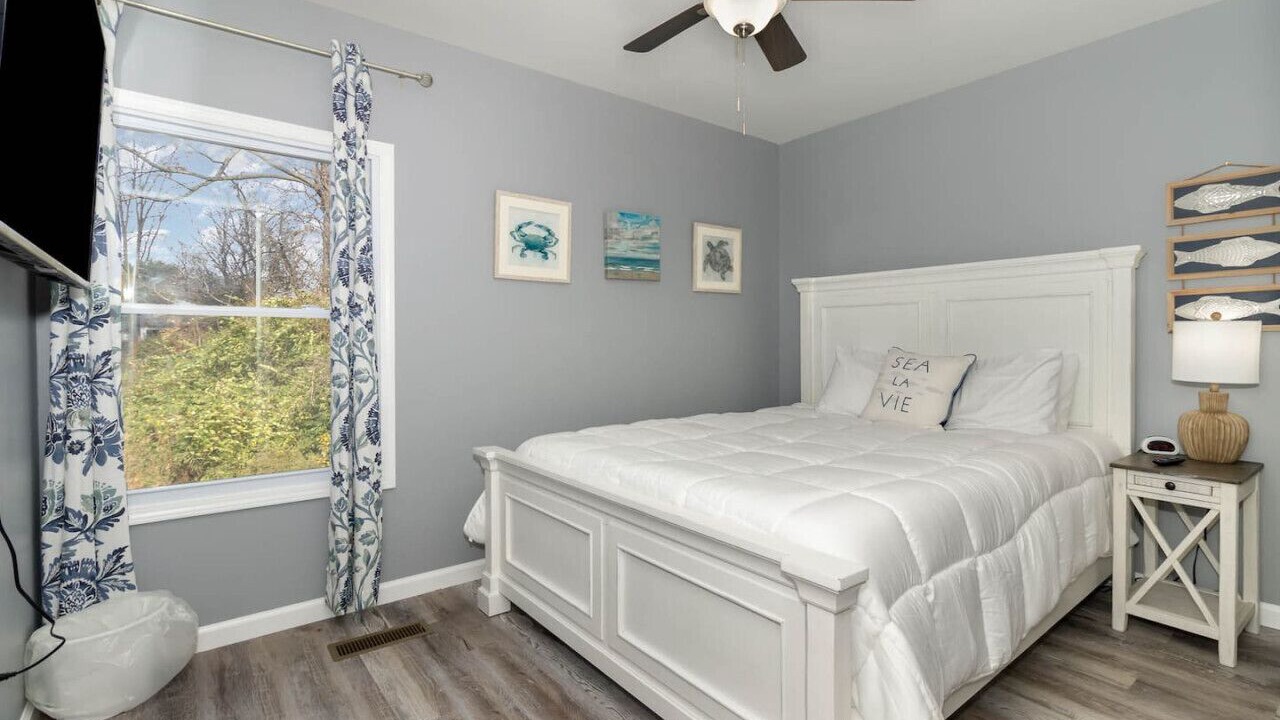Photo of Bedroom in Middletown