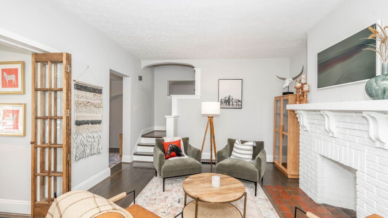 Photo of Livingroom in Hyde Park