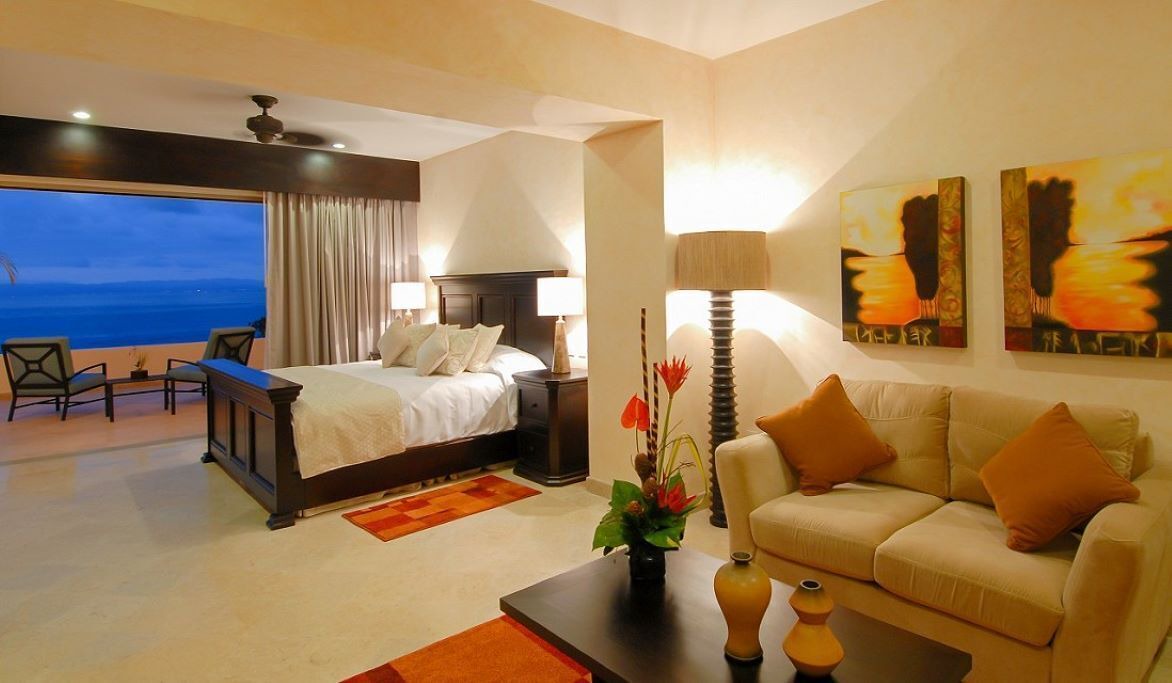 Photo of Bedroom in South Shore Hotel Area