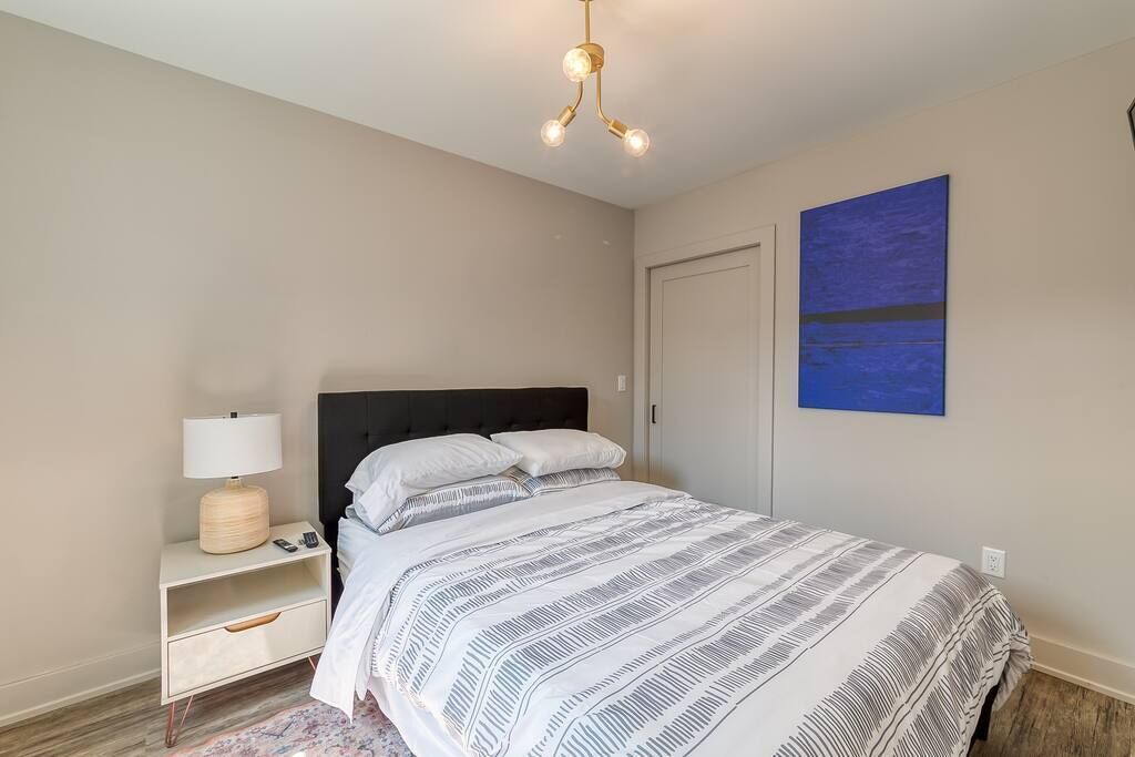 Photo of Bedroom in Burns Park