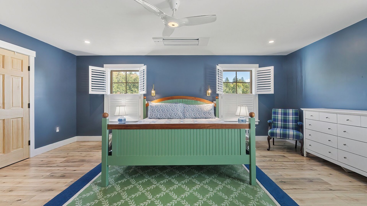Photo of Bedroom in Seal Cove