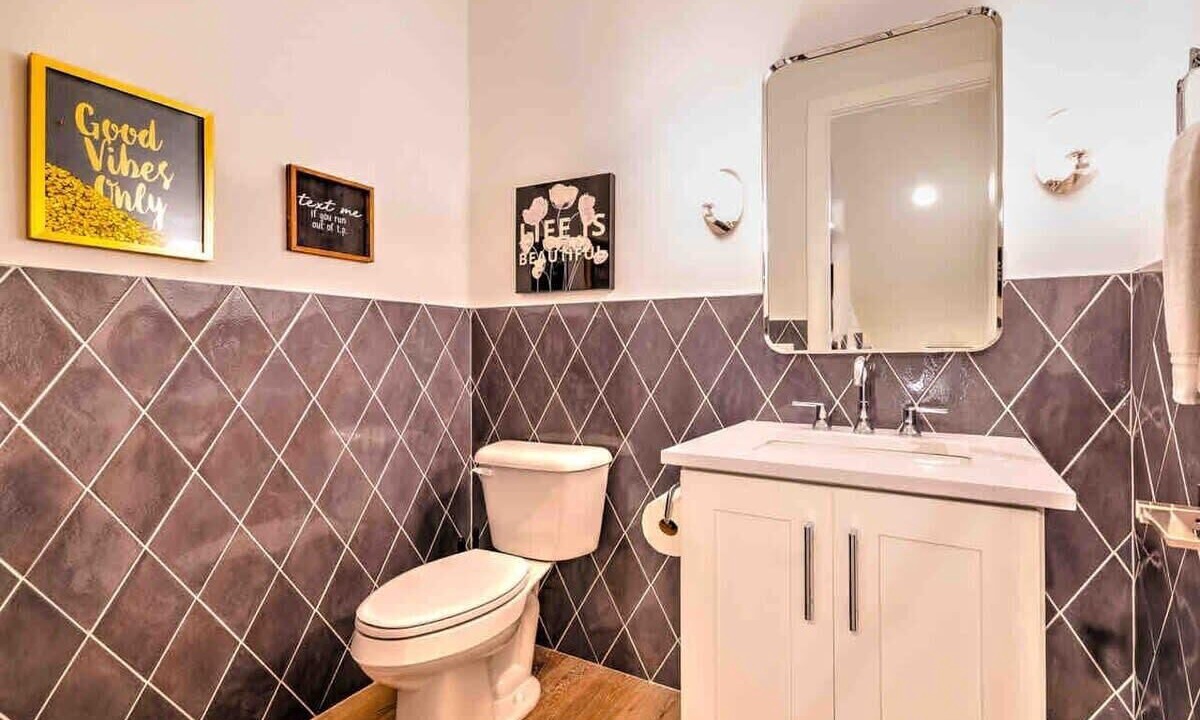Photo of Bathroom in South Nashville