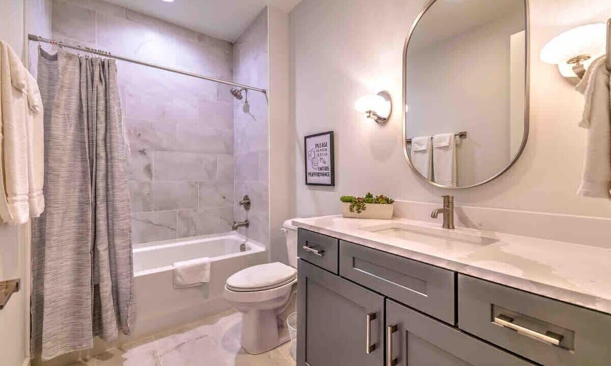 Photo of Bathroom in South Nashville