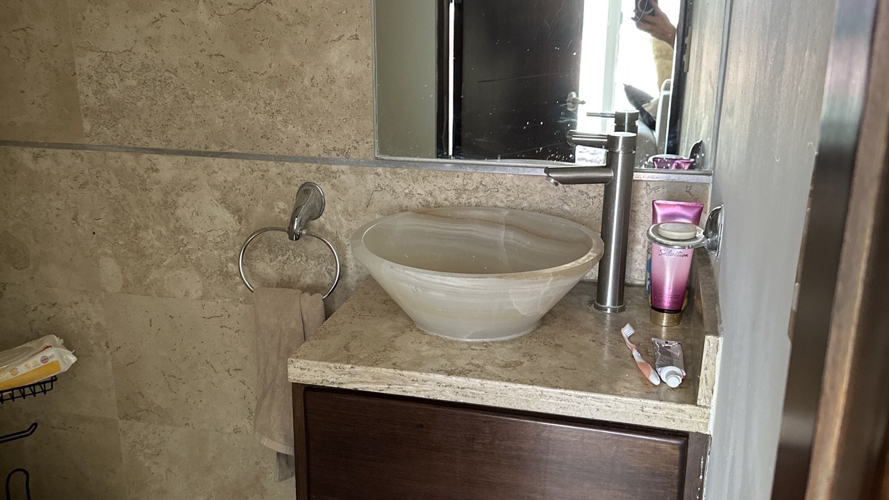 Photo of Bathroom in Zona Expo