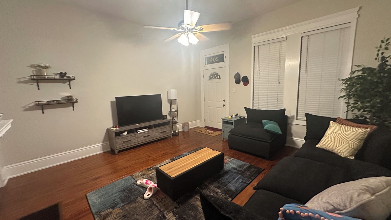 Photo of Livingroom in Crescent Hill