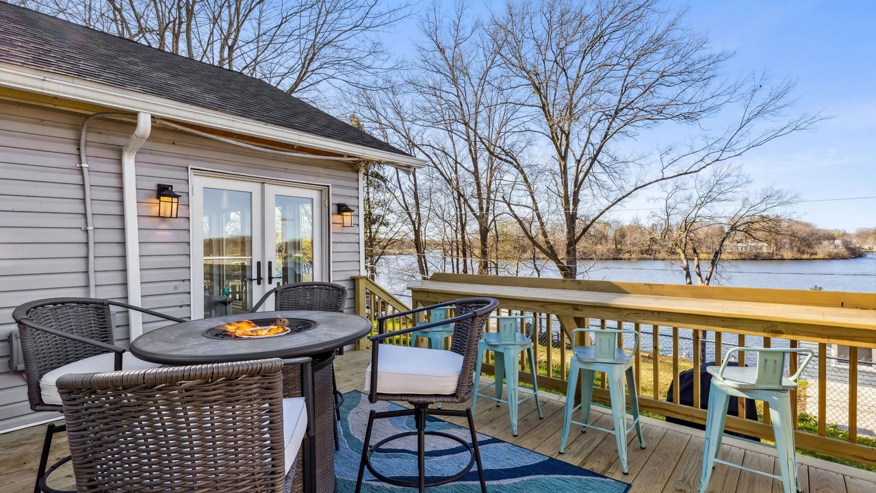 Photo of Outdoor in Portage Lakes