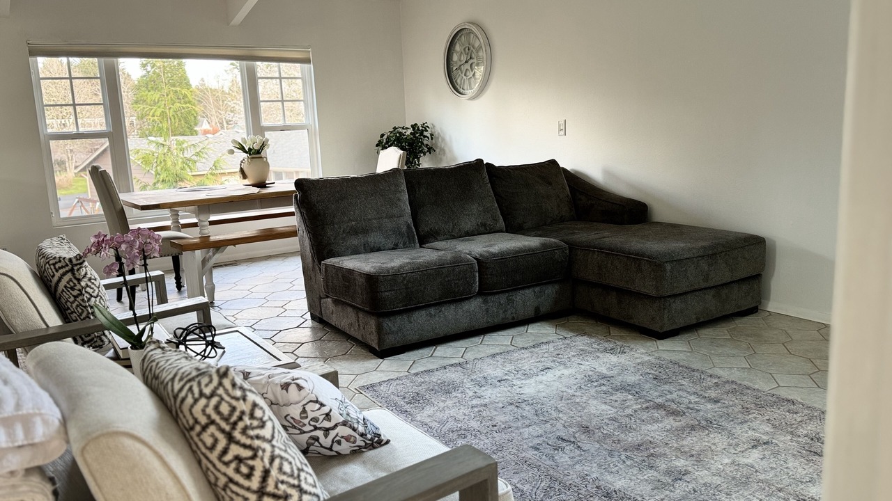 Photo of Livingroom in Warrenton
