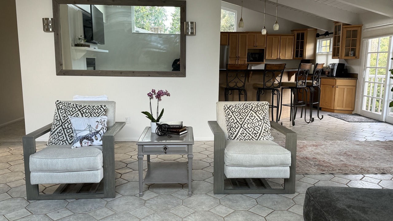Photo of Livingroom in Warrenton