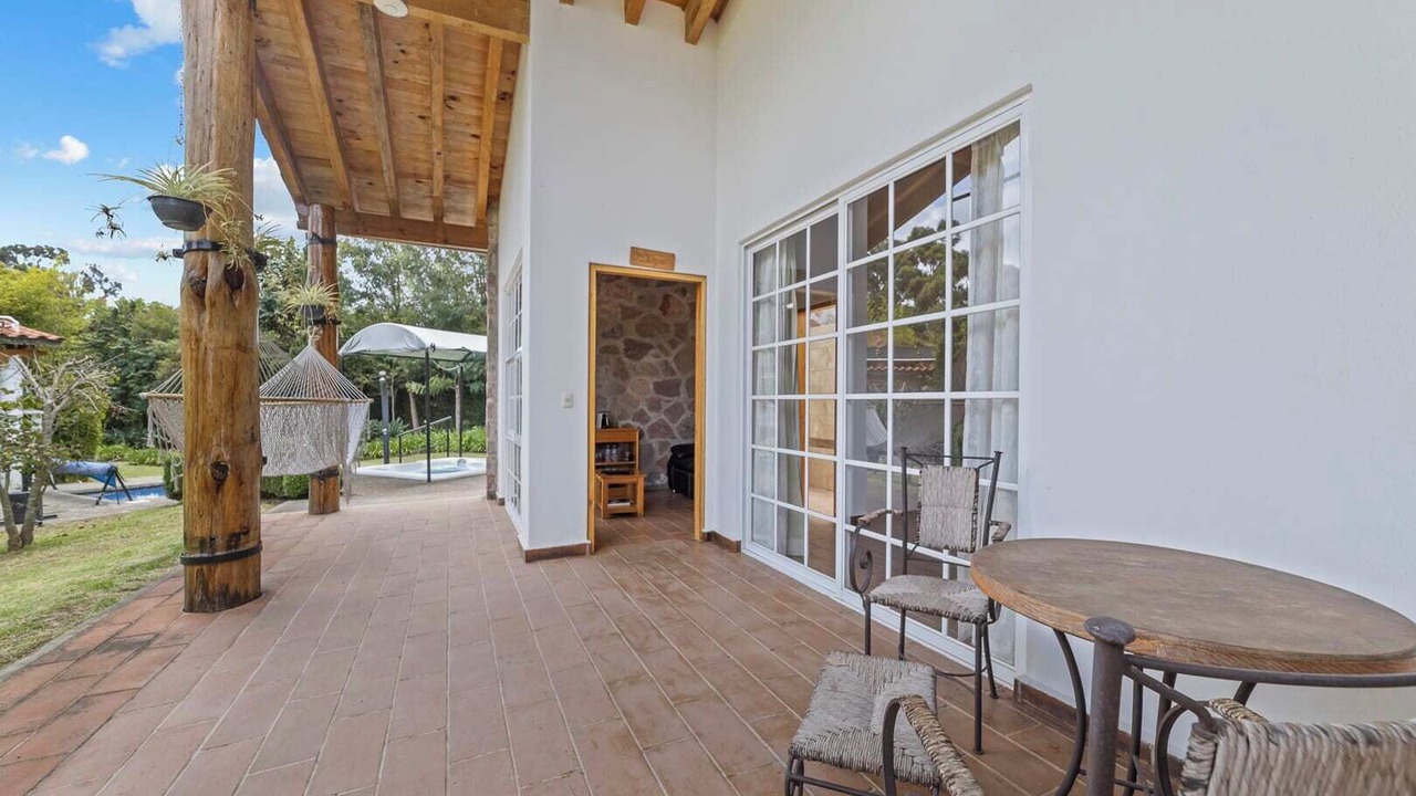 Photo of Outdoor in Macheros