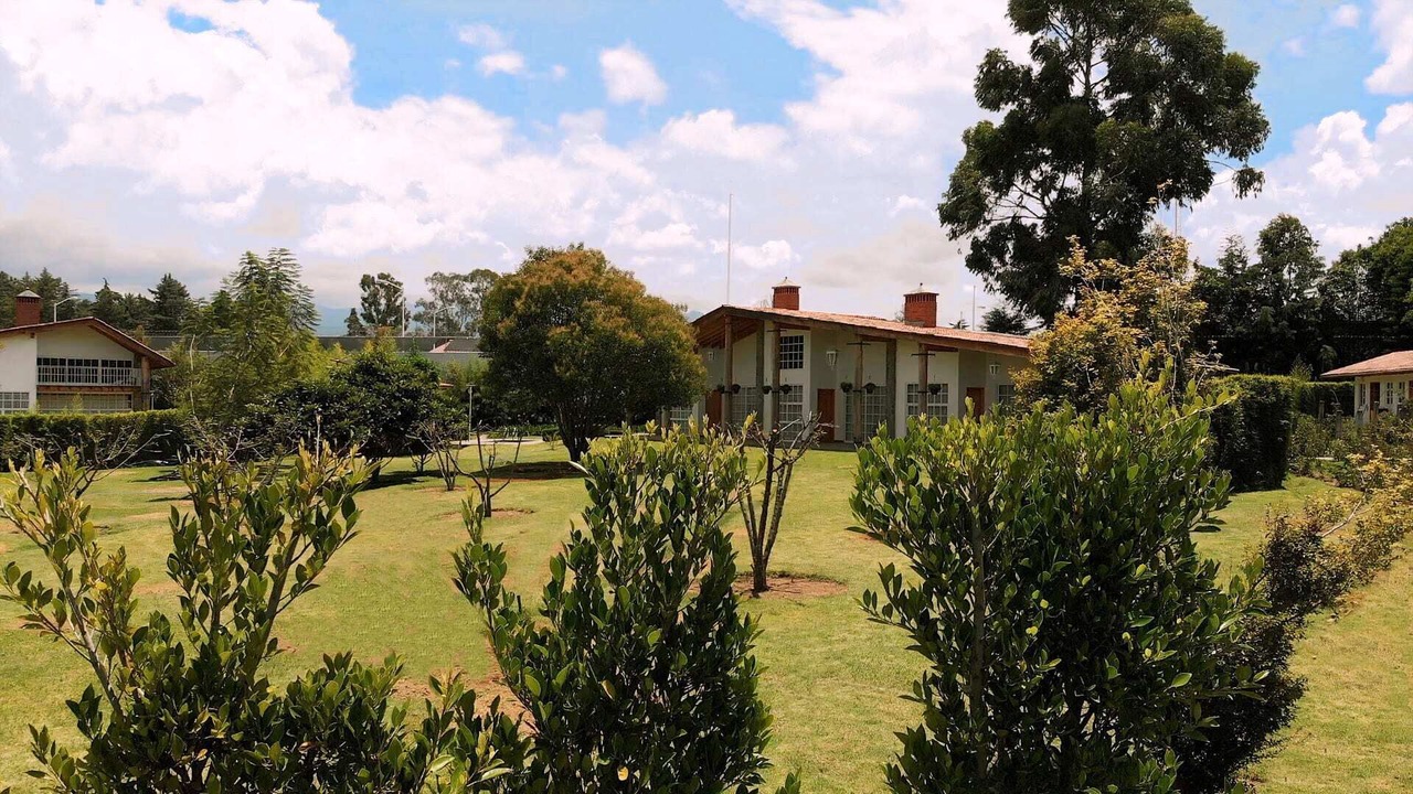 Photo of Outdoor in Macheros