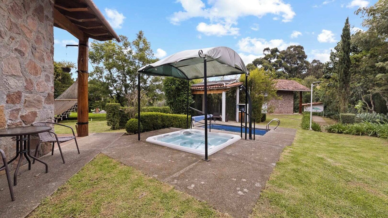 Photo of Outdoor in Macheros