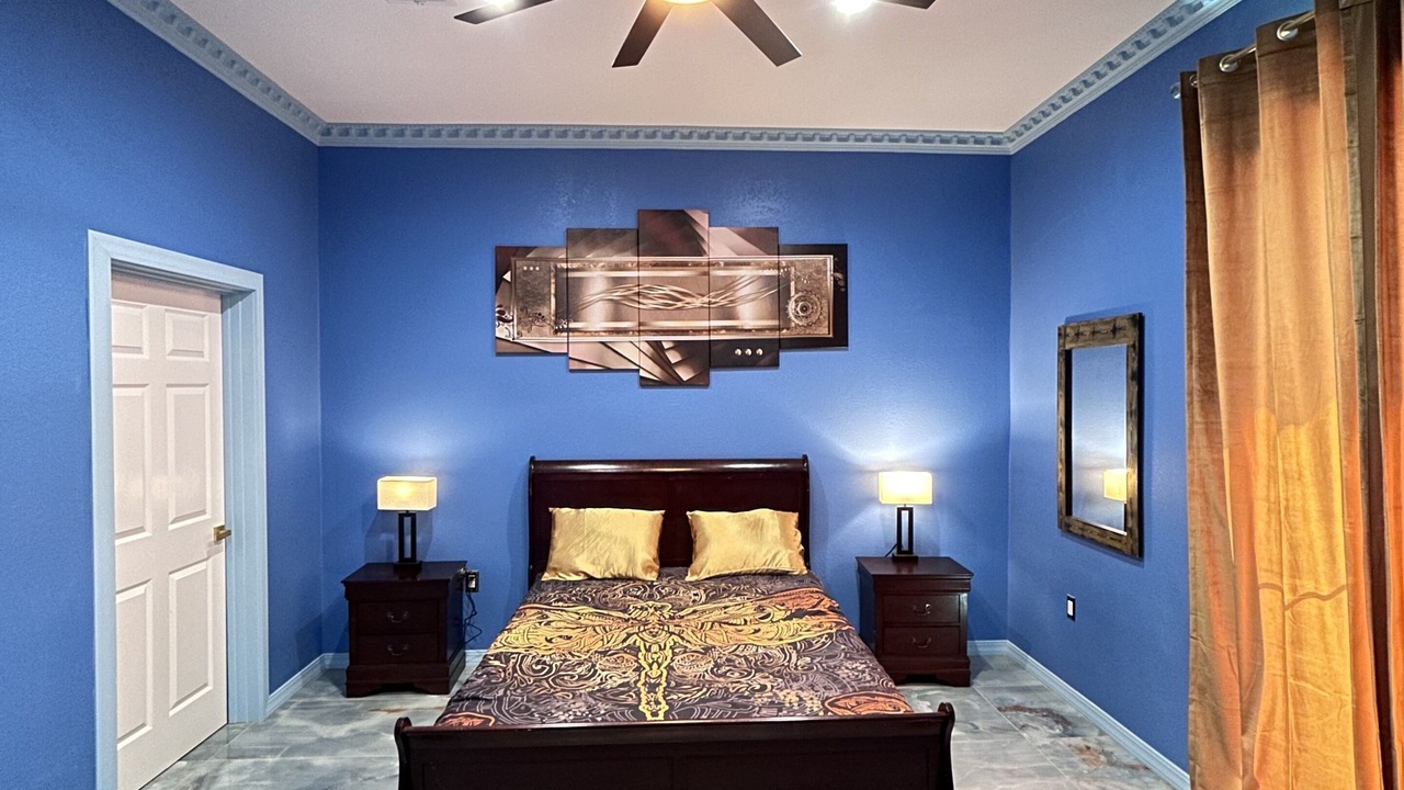 Photo of Bedroom in Alvin