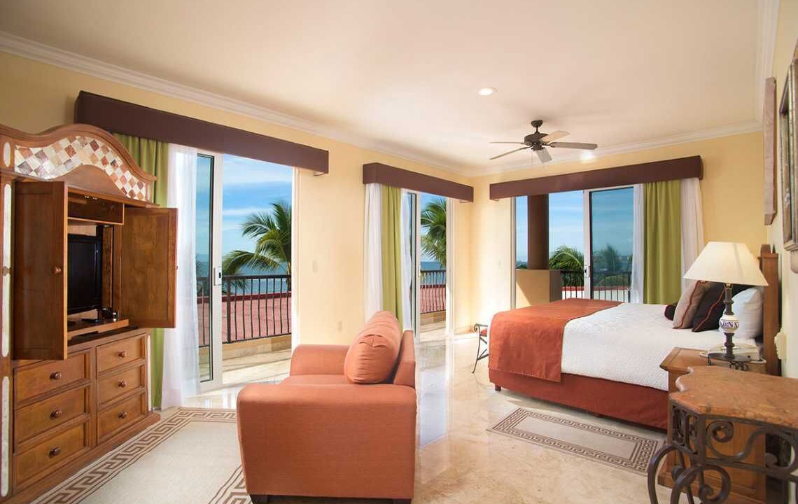 Photo of Bedroom in Flamingos