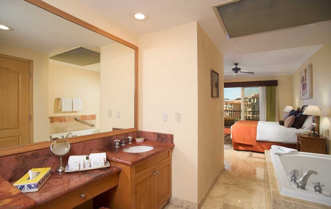 Photo of Bathroom in Flamingos