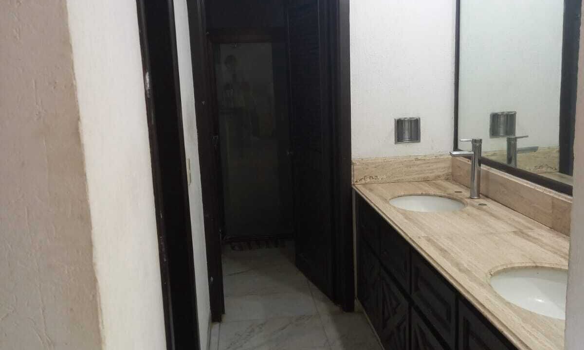Photo of Bathroom in Granjas del Marques