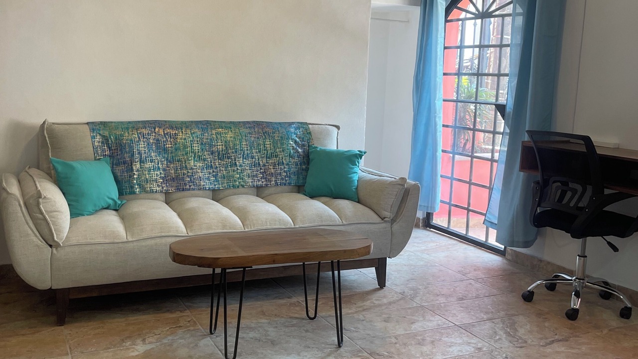 Photo of Livingroom in Romantic Zone