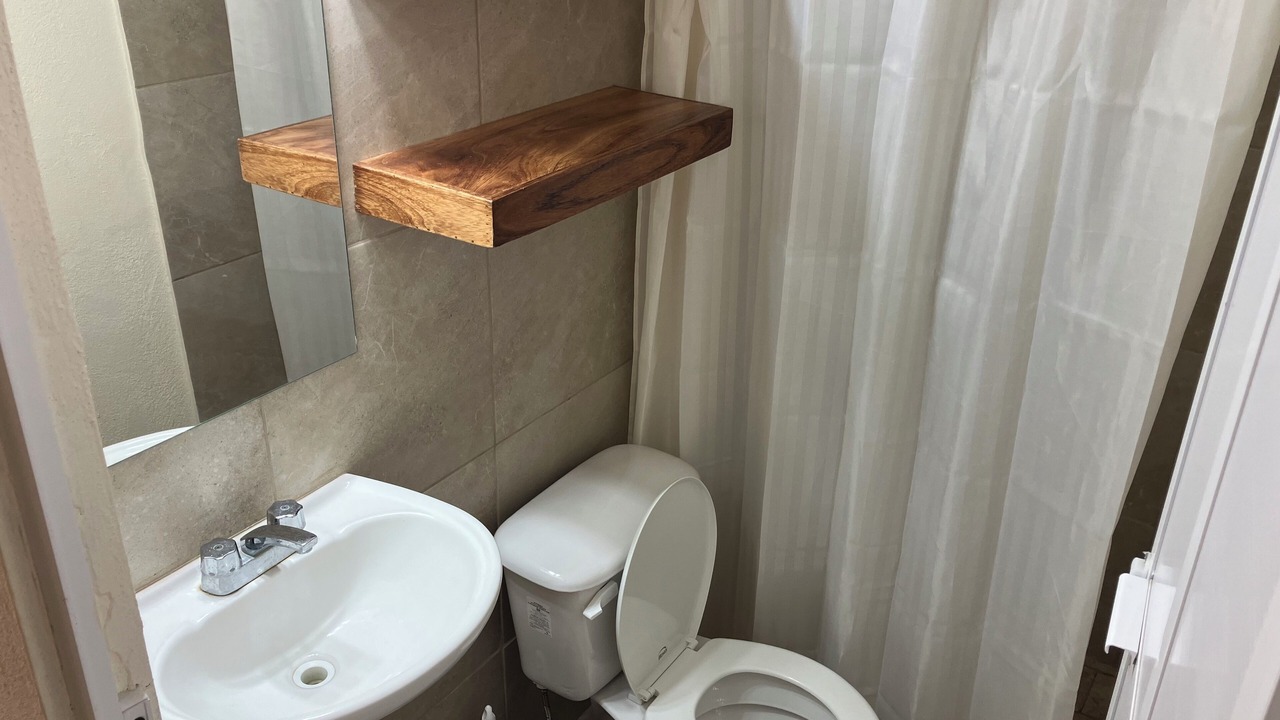 Photo of Bathroom in Perula