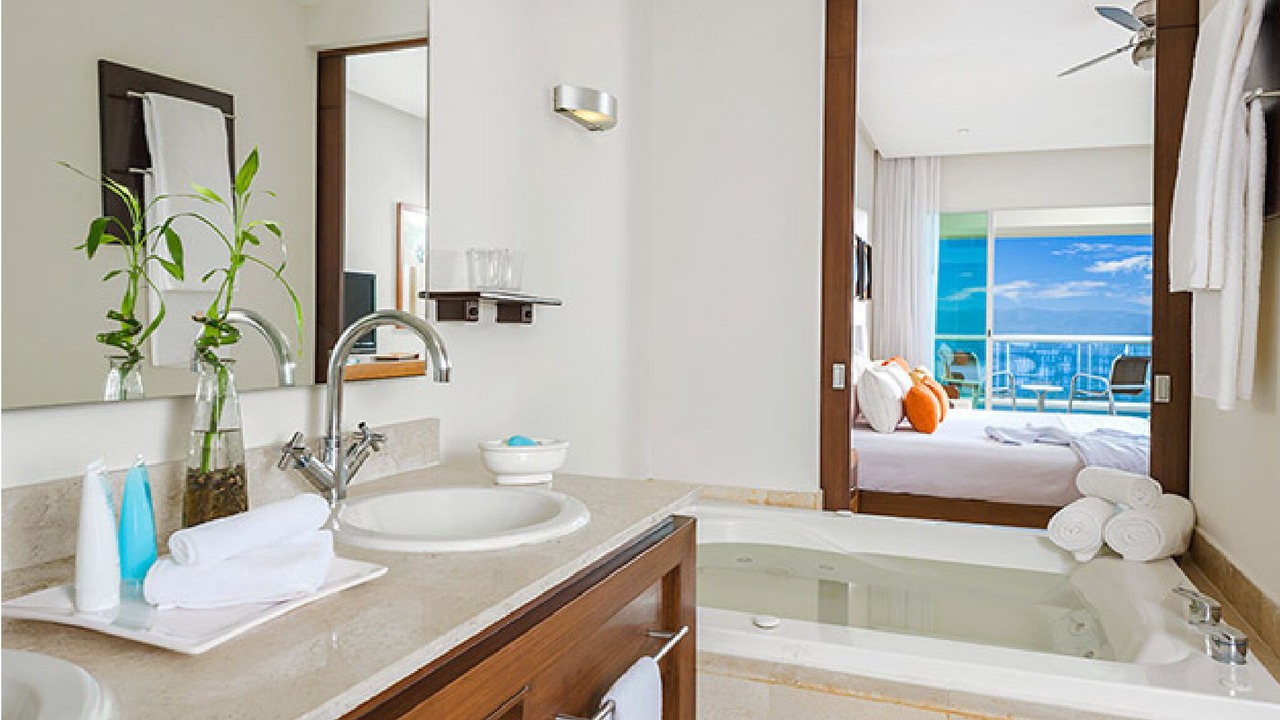 Photo of Bathroom in Diamante