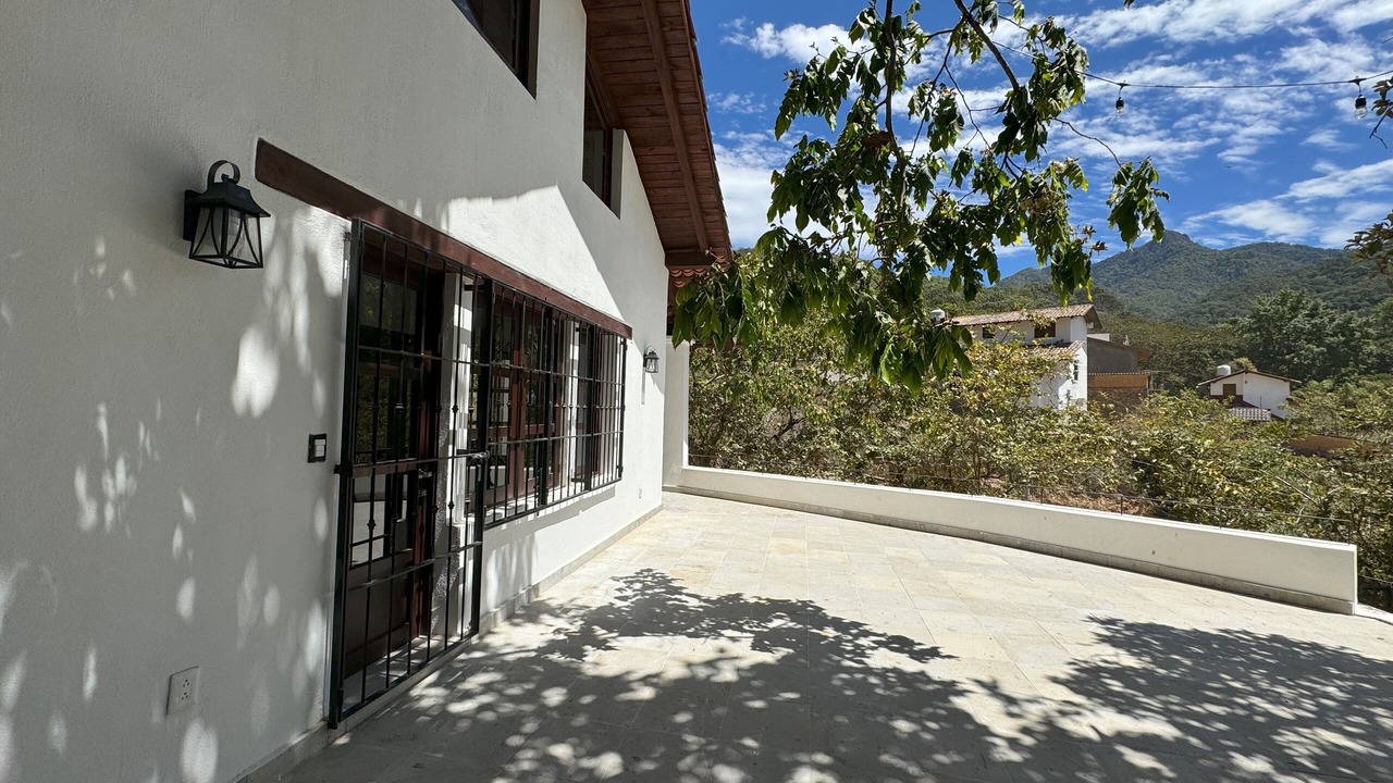 Photo of Outdoor in San Sebastian del Oeste