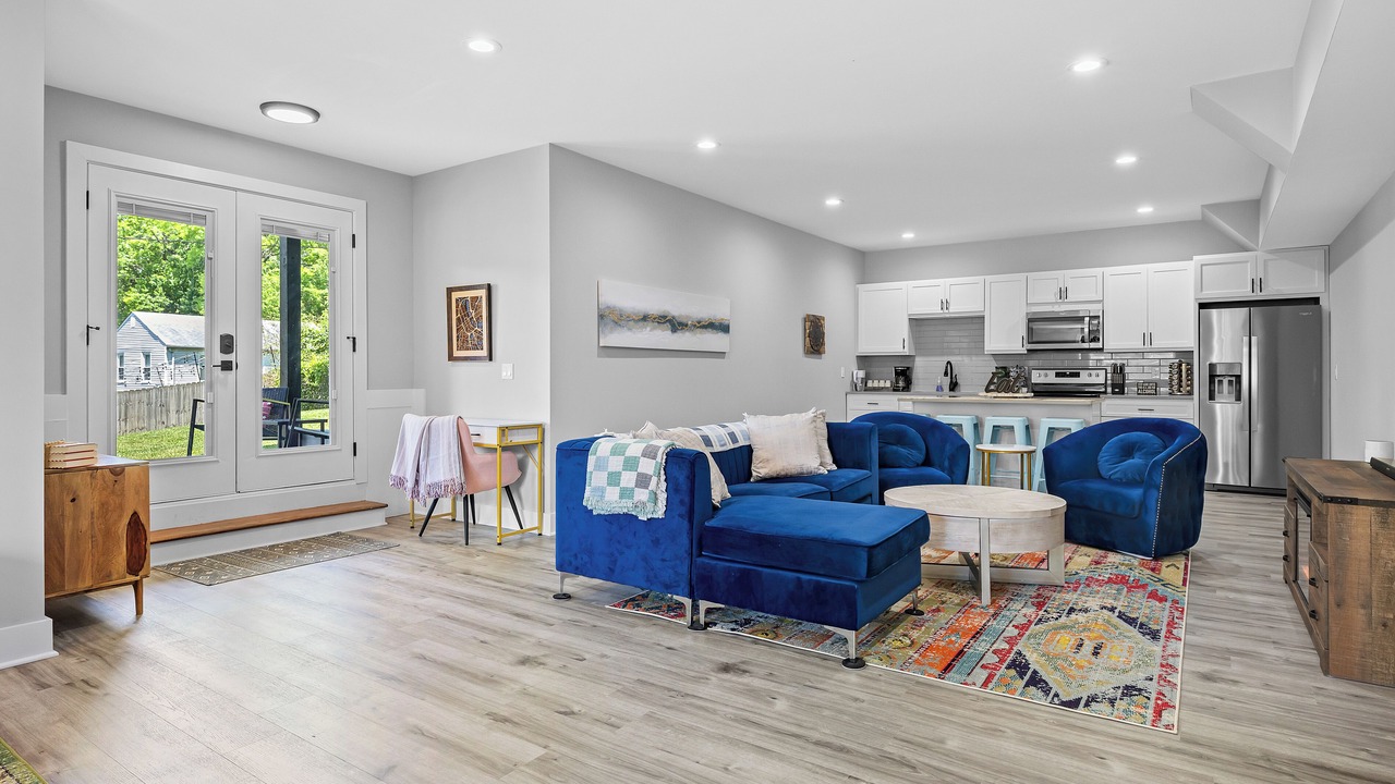 Photo of Livingroom in Shelby Hills