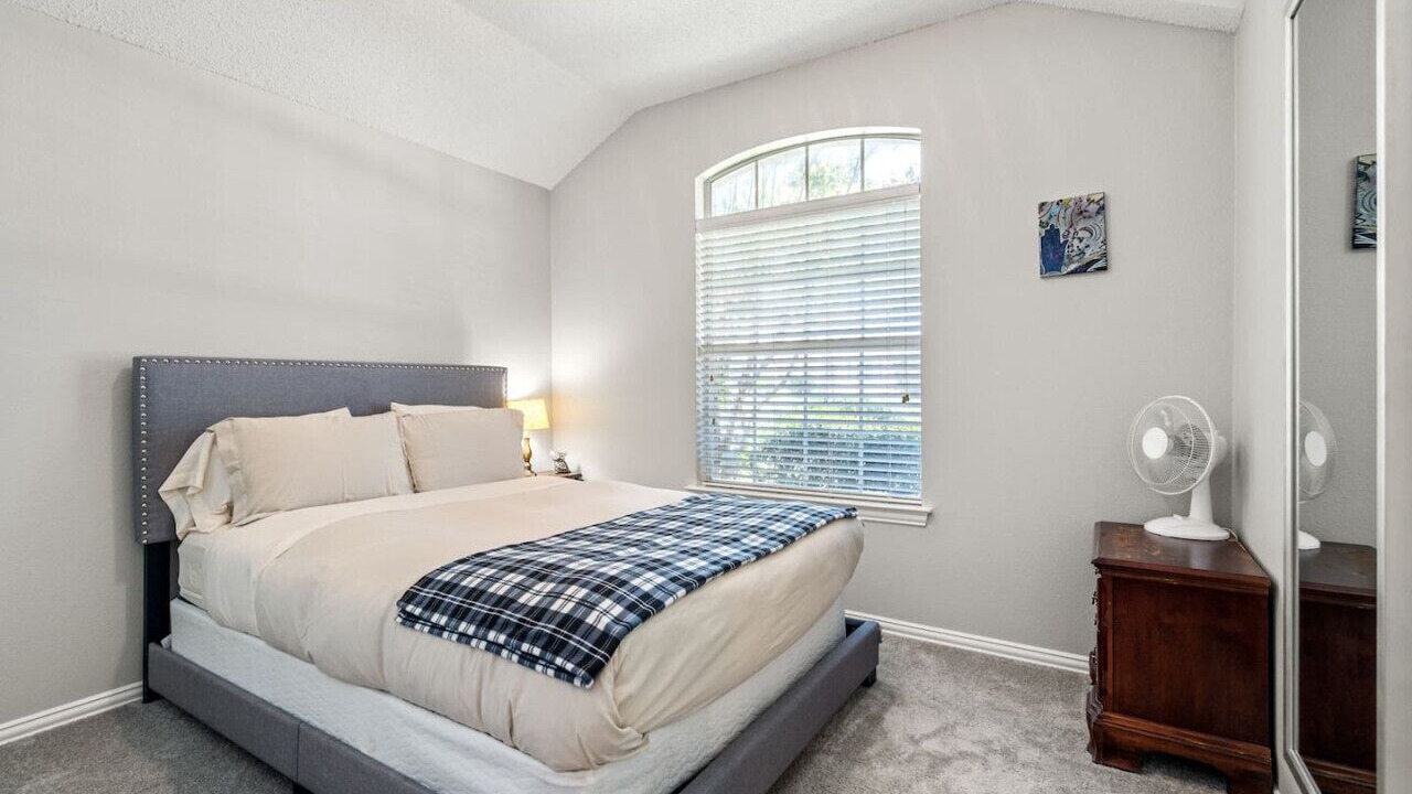 Photo of Bedroom in Flower Mound