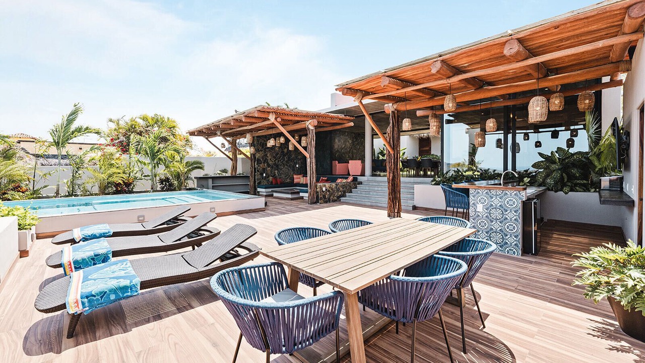 Photo of Outdoor in Ursulo Galvan
