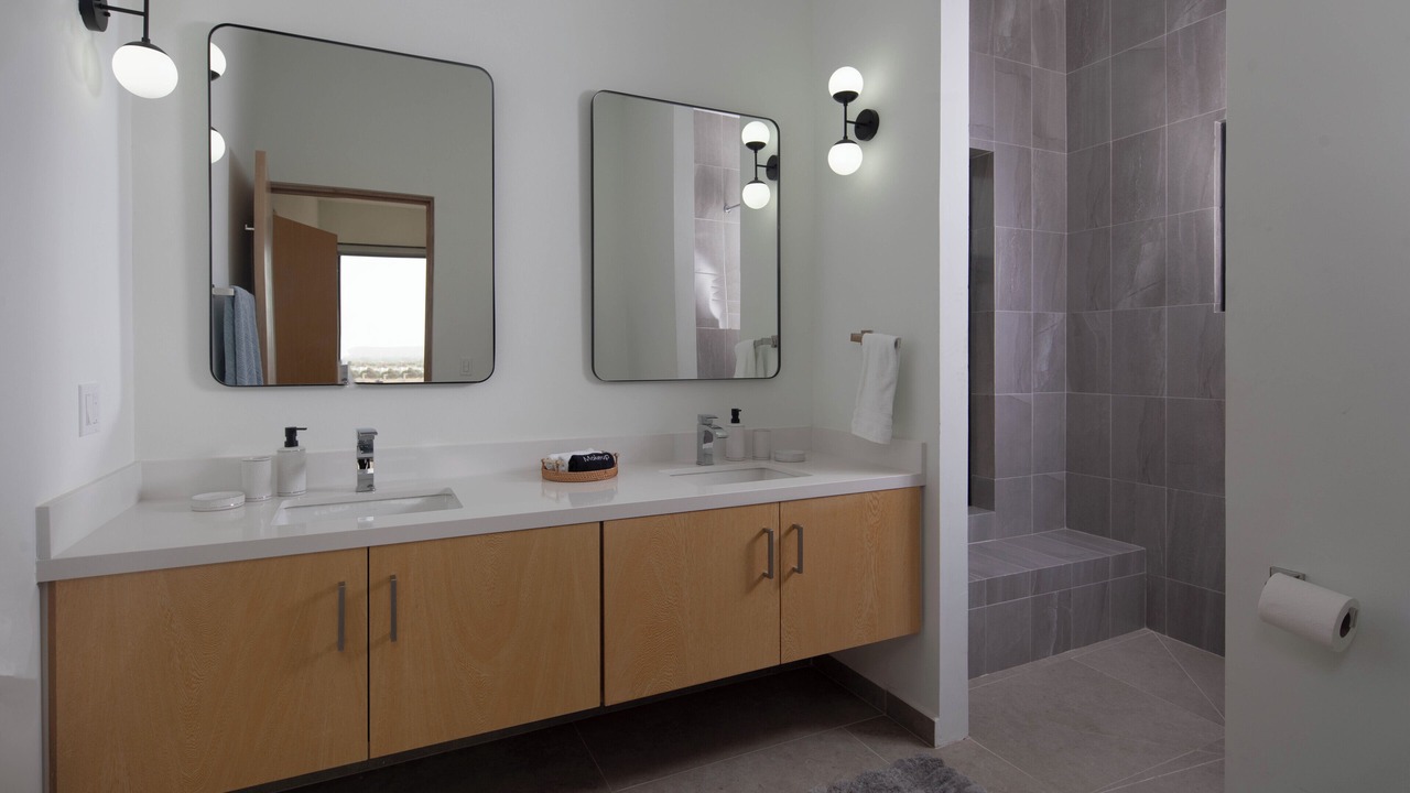 Photo of Bathroom in Cerritos
