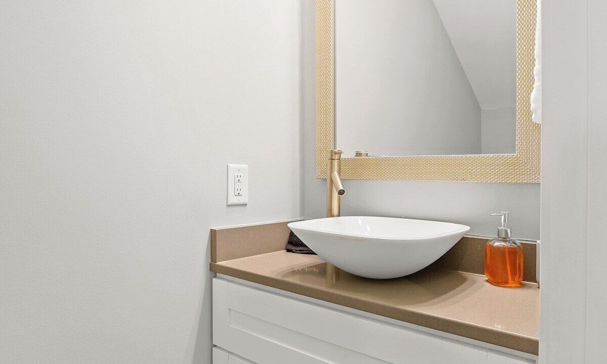 Photo of Bathroom in Cleveland Park