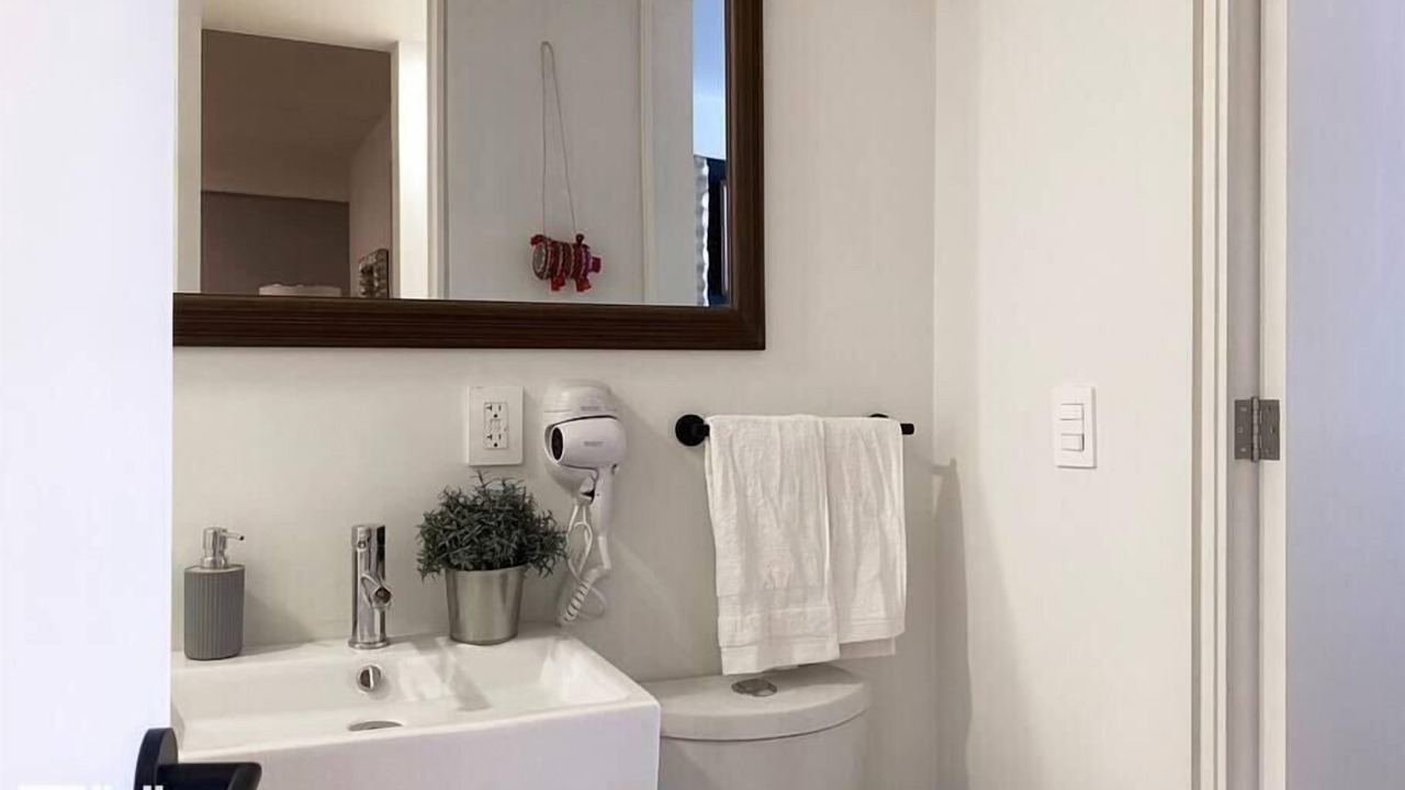 Photo of Bathroom in Colonia Cuauhtemoc