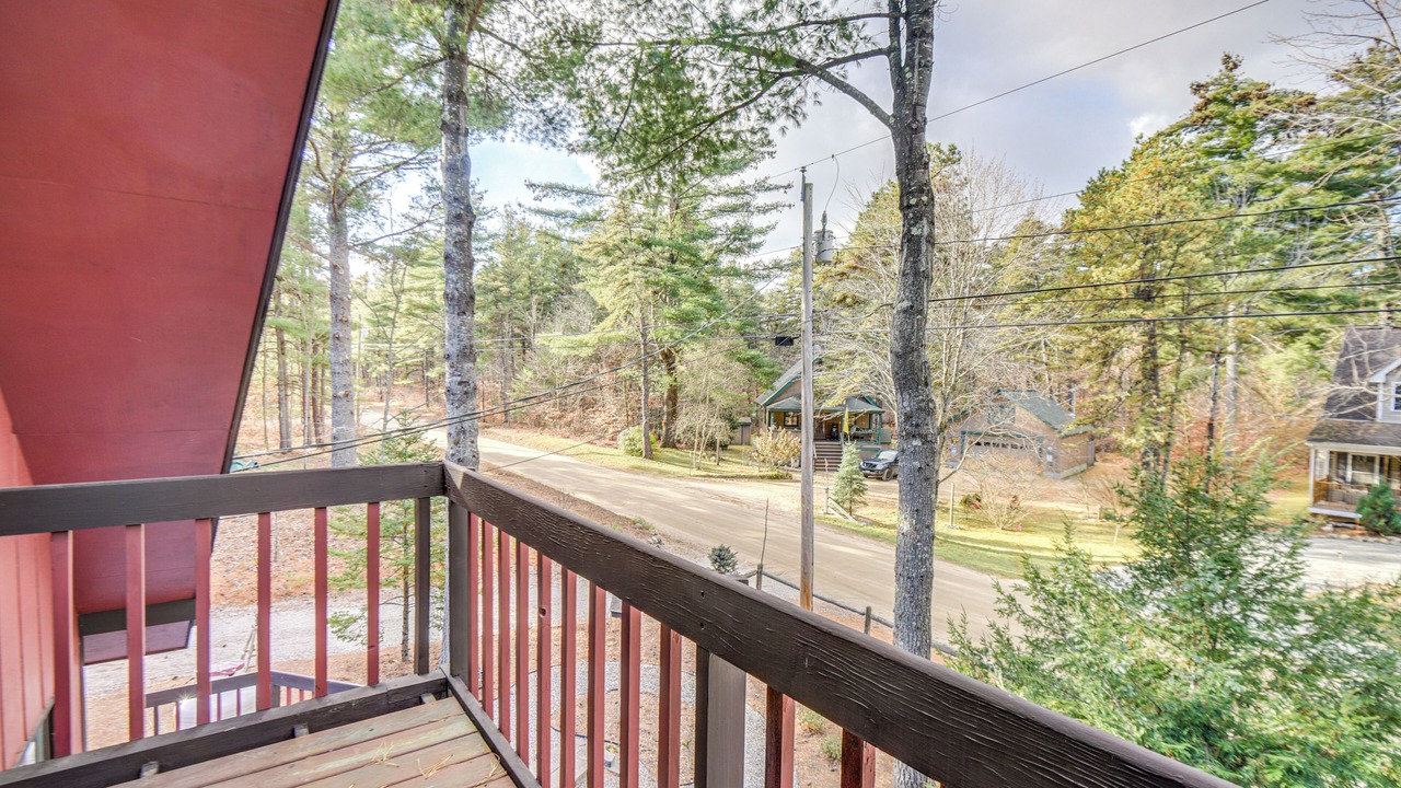 Photo of Patio Balcony in Chocorua Ski and Beach