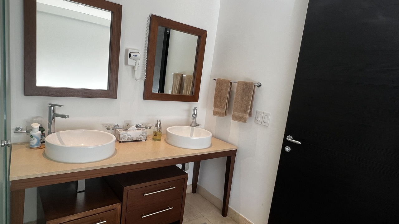 Photo of Bathroom in North Hotel Zone