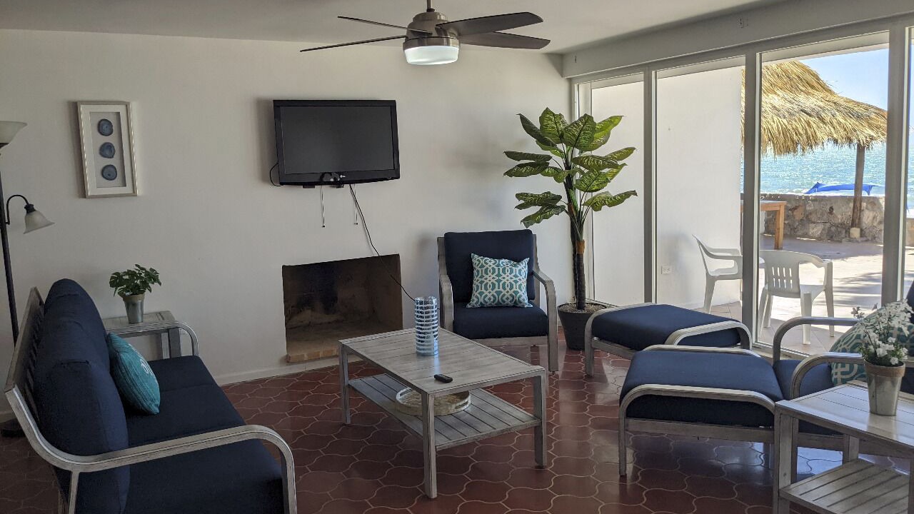 Photo of Livingroom in Bahia Kino