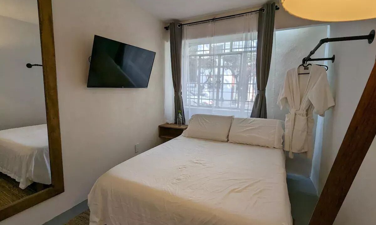 Photo of Bedroom in San Miguel Chapultepec