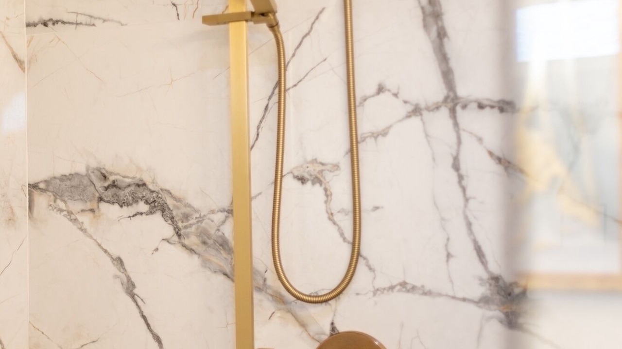 Photo of Bathroom in Garfield