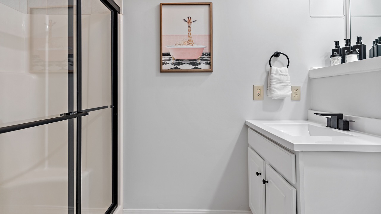 Photo of Bathroom in Saunderstown