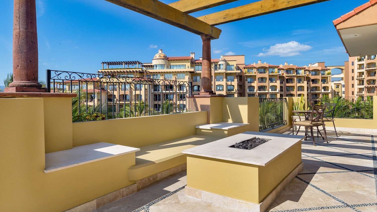 Photo of Patio Balcony in Flamingos