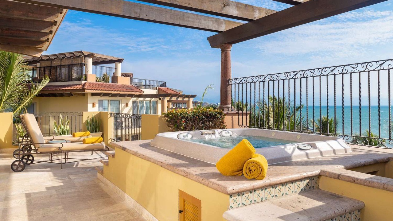 Photo of Patio Balcony in Flamingos