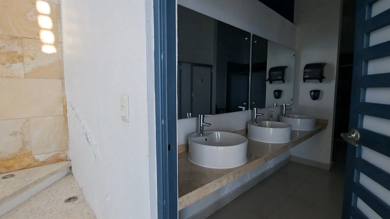 Photo of Bathroom in Burgos Bugambilias