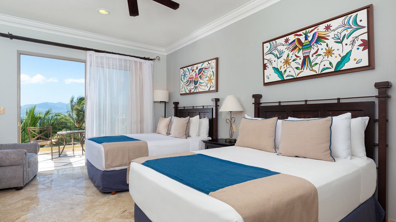 Photo of Bedroom in Flamingos