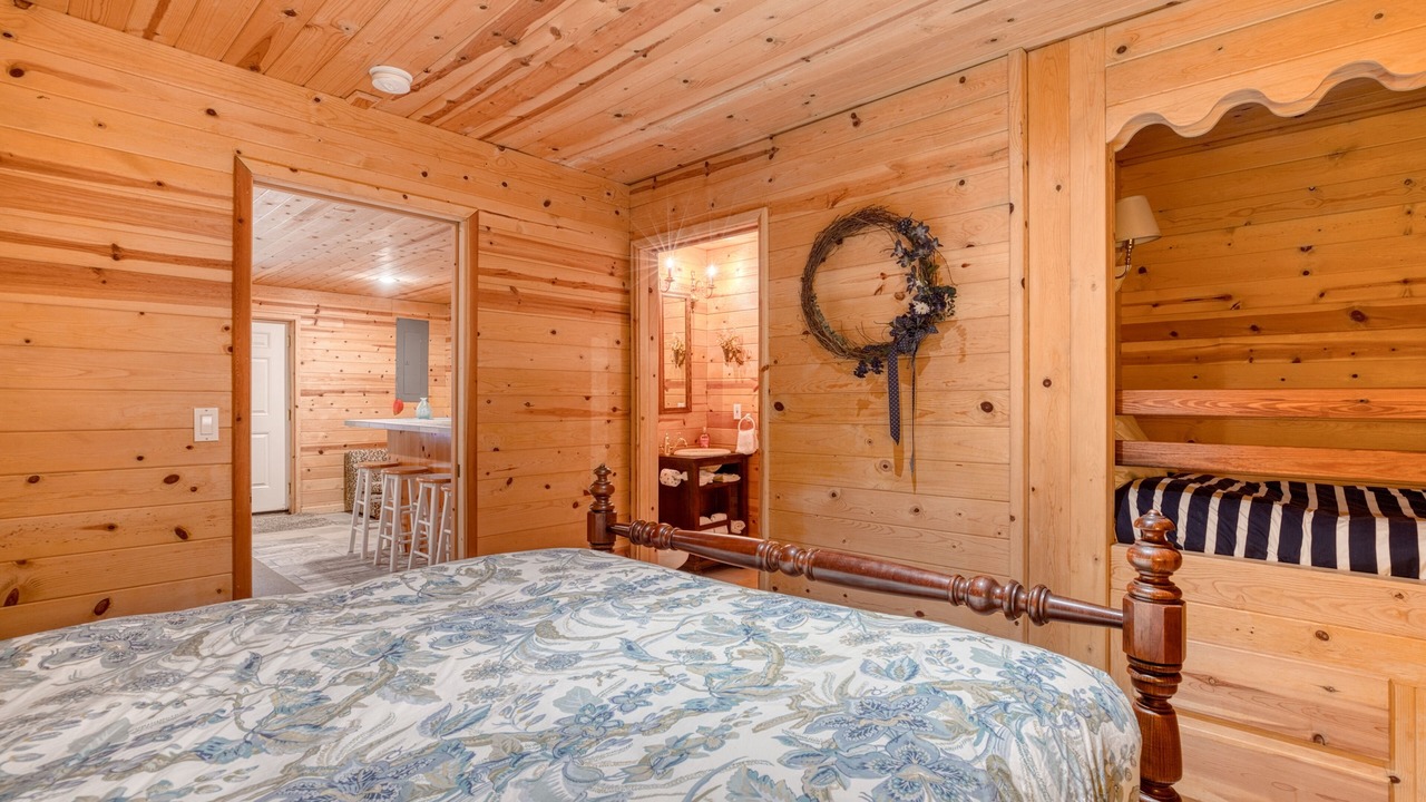 Photo of Bedroom in Tierra Del Mar