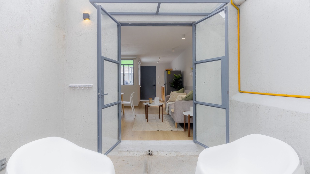 Photo of Patio Balcony in Anahuac