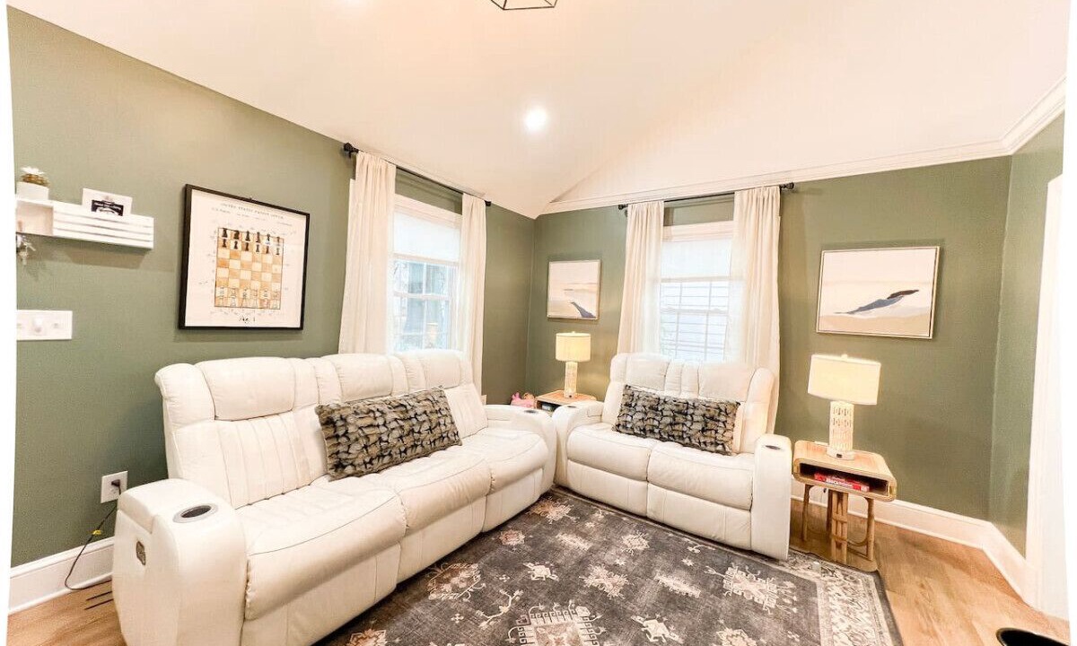 Photo of Livingroom in Spartanburg