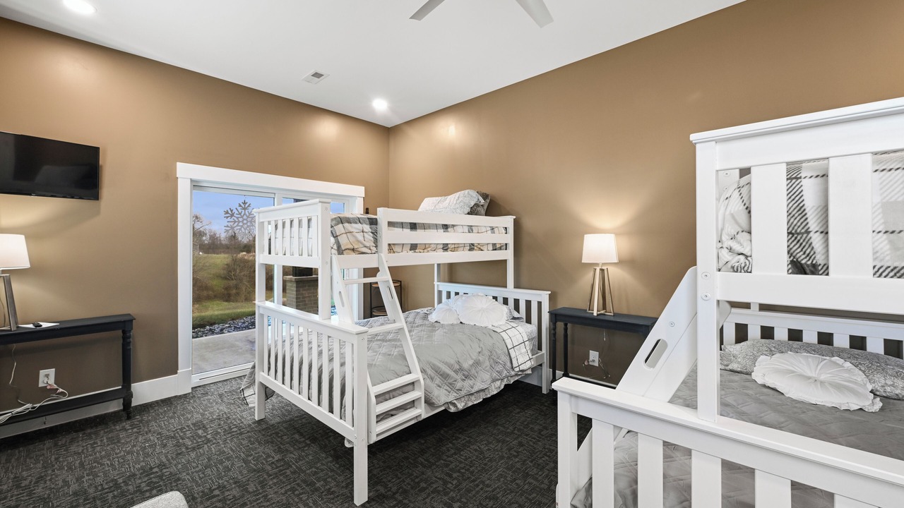 Photo of Bedroom in Aurora