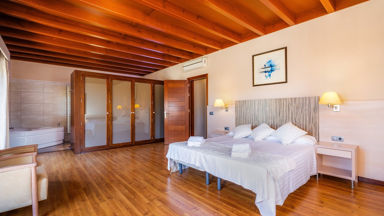 Photo of Bedroom in Manacor